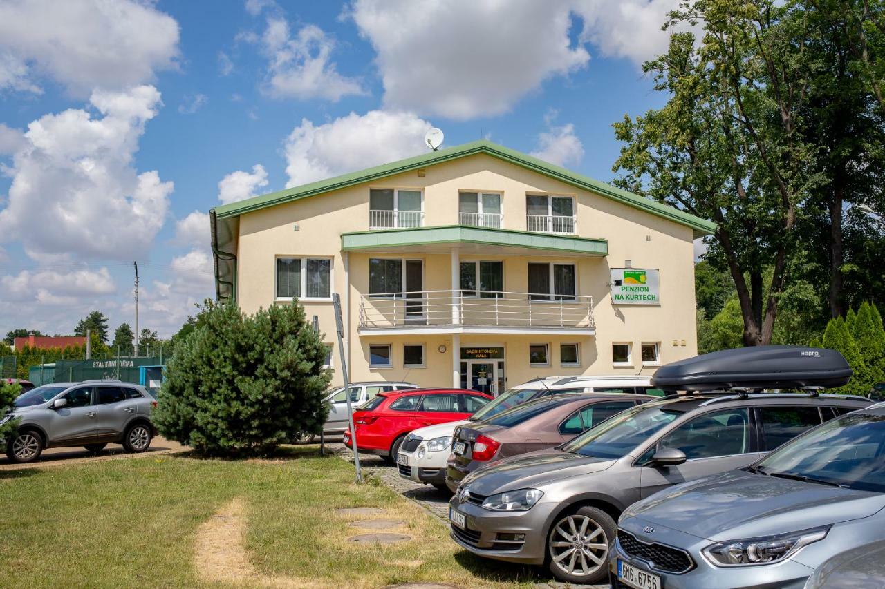 Penzion Na Kurtech Opava Luaran gambar