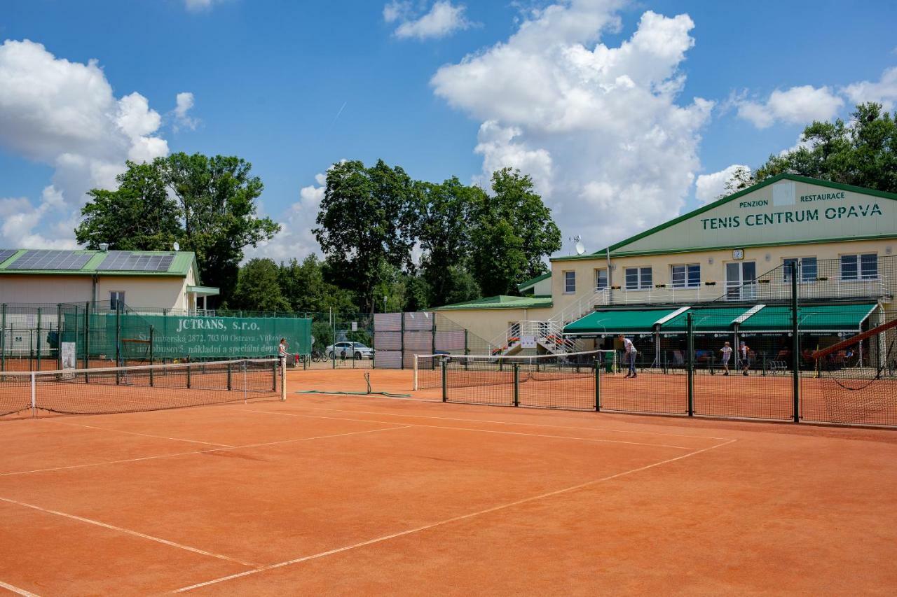 Penzion Na Kurtech Opava Luaran gambar